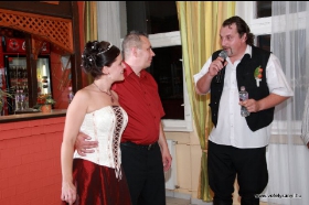  2009.09.19., Vőfély Sanyi, Sanyi, vőfélysanyi, vofelysanyi, Sanyi Vőfély, Vőfély Sándor, Sándor Vőfély, vőfély, vofely, vőfény, vőféj, násznagy, buli, lagzi, menyasszony, vőlegény, esküvő, lakodalom