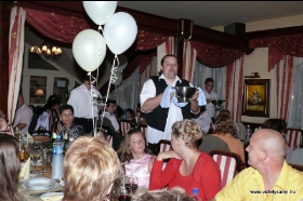  2009.09.12., Vőfély Sanyi, Sanyi, vőfélysanyi, vofelysanyi, Sanyi Vőfély, Vőfély Sándor, Sándor Vőfély, vőfély, vofely, vőfény, vőféj, násznagy, buli, lagzi, menyasszony, vőlegény, esküvő, lakodalom