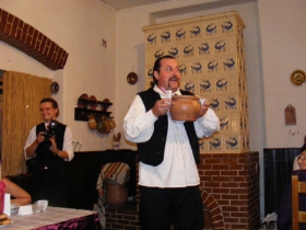 2009.09.05., Vőfély Sanyi, Sanyi, vőfélysanyi, vofelysanyi, Sanyi Vőfély, Vőfély Sándor, Sándor Vőfély, vőfély, vofely, vőfény, vőféj, násznagy, buli, lagzi, menyasszony, vőlegény, esküvő, lakodalom