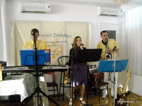  2009.07.11., Vőfély Sanyi, Sanyi, vőfélysanyi, vofelysanyi, Sanyi Vőfély, Vőfély Sándor, Sándor Vőfély, vőfély, vofely, vőfény, vőféj, násznagy, buli, lagzi, menyasszony, vőlegény, esküvő, lakodalom