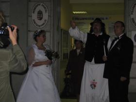  2007.10.27., Vőfély Sanyi, Sanyi, vőfélysanyi, vofelysanyi, Sanyi Vőfély, Vőfély Sándor, Sándor Vőfély, vőfély, vofely, vőfény, vőféj, násznagy, buli, lagzi, menyasszony, vőlegény, esküvő, lakodalom