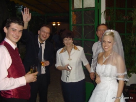  2006.04.29., Vőfély Sanyi, Sanyi, vőfélysanyi, vofelysanyi, Sanyi Vőfély, Vőfély Sándor, Sándor Vőfély, vőfély, vofely, vőfény, vőféj, násznagy, buli, lagzi, menyasszony, vőlegény, esküvő, lakodalom