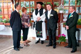 2012.05.12., Vőfély Sanyi, Sanyi, vőfélysanyi, vofelysanyi, Sanyi Vőfély, Vőfély Sándor, Sándor Vőfély, vőfély, vofely, vőfény, vőféj, násznagy, buli, lagzi, menyasszony, vőlegény, esküvő, lakodalom