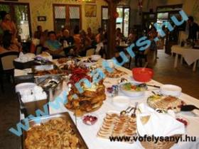 2012.07.22., Vőfély Sanyi, Sanyi, vőfélysanyi, vofelysanyi, Sanyi Vőfély, Vőfély Sándor, Sándor Vőfély, vőfély, vofely, vőfény, vőféj, násznagy, buli, lagzi, menyasszony, vőlegény, esküvő, lakodalom