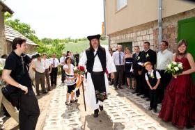 2011.06.04., Vőfély Sanyi, Sanyi, vőfélysanyi, vofelysanyi, Sanyi Vőfély, Vőfély Sándor, Sándor Vőfély, vőfély, vofely, vőfény, vőféj, násznagy, buli, lagzi, menyasszony, vőlegény, esküvő, lakodalom