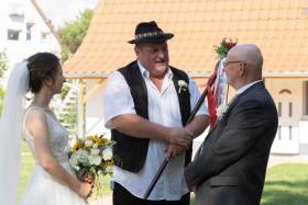 2021.07.30., Vőfély Sanyi, Sanyi, vőfélysanyi, vofelysanyi, Sanyi Vőfély, Vőfély Sándor, Sándor Vőfély, vőfély, vofely, vőfény, vőféj, násznagy, buli, lagzi, menyasszony, vőlegény, esküvő, lakodalom